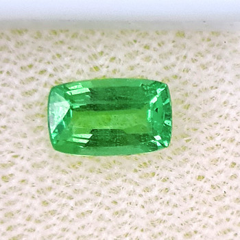 6x4 mm Cushion 0.60ct Lustrous Natural Intense Green Tsavorite Garnet [VVS]