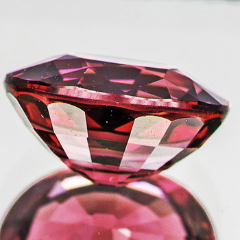 8x7 mm Oval {2.30ct} FIre Luster Natural Mahenge Intense Orange Pink Malaya Garnet [Flawless-VVS]-Top Grade
