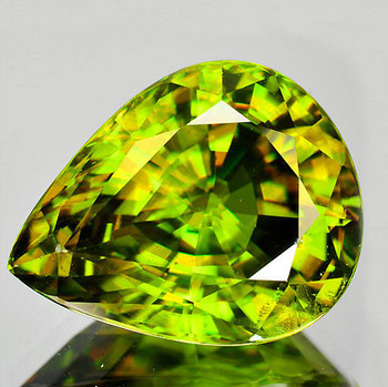 9x6.5 mm Pear 1.55ct Superb Luster Rainbow Spark Natural Canary Green Sphene [VVS]