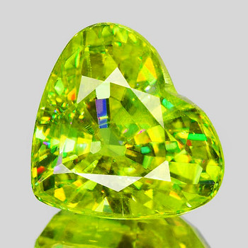 6.50 mm Heart {1.00ct} Superb Luster Rainbow Spark Natural Canary Green Sphene [SI]