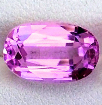15.5x10 mm Oval {11.65cts} AAA Luster Natural Intense Pink Kunzite [Flawless-VVS]