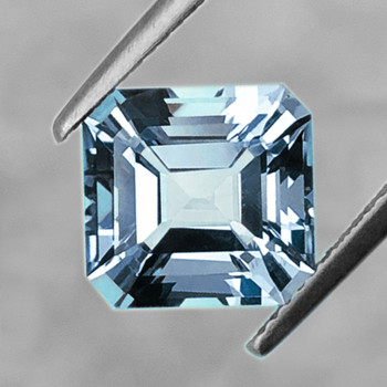 6.00 mm Octagon {0.78ct} Fire Luster Natural Brilliant Blue Aquamarine [Flawless-VVS]