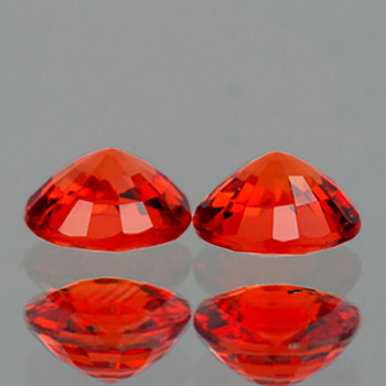 4.50 mm Round 2 pieces AAA Luster Natural Intense Orange Red Sapphire [Flawless-VVS]