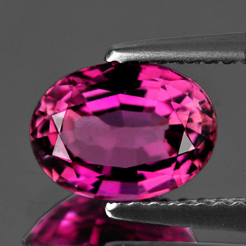8x6 mm Oval {1.08ct} Sparkling Natural Intense Pink Tourmaline [Flawless-VVS]
