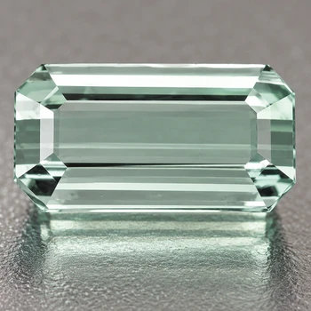 15x6.5 mm Octagon {4.07cts} Sparkling Natural Light Mint Green Tourmaline [Flawless-VVS]