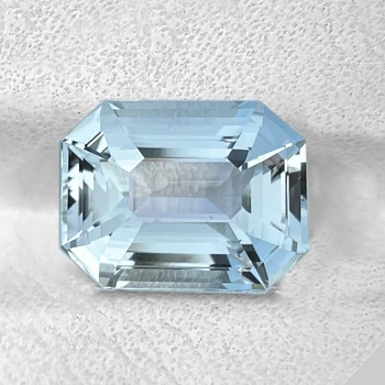 8.5x6.5 mm Octagon {1.77ct} Fire Luster Natural Blue Aquamarine [Flawless-VVS]