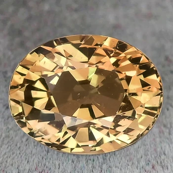 8.5x6.5 mm Oval {2.35ct} Top Fire Natural Golden Zircon [Flawless-VVS]