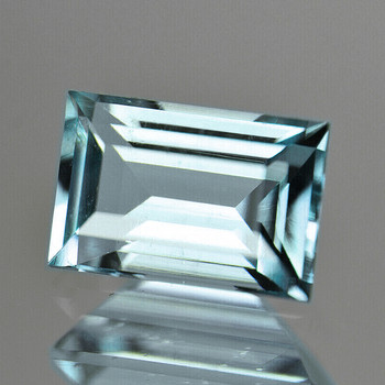 7x5 mm Baguette {0.88ct} AAA Luster Natural Blue Aquamarine [Flawless-VVS]