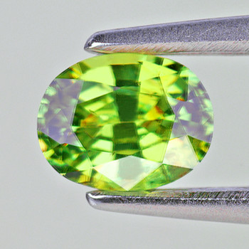 6.5x5.5 mm Oval 0.95ct Superb Luster Rainbow Spark Natural Canary Green Sphene [VS]