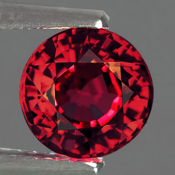 8.40 mm Round {3.12cts} Fire Luster Natural Intense Top Raspberry Red Rhodolite Garnet [Flawless-VVS]