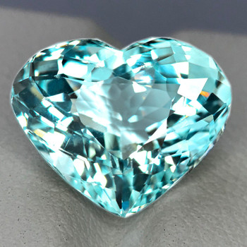 9.5x8 mm Heart 2.78ct AAA Brilliant Luster Natural Blue Apatite [Flawless-VVS]