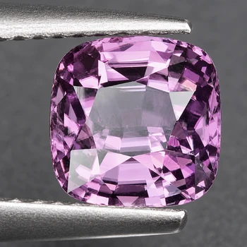 5.00 mm Cushion 0.78ct Fire Luster Natural Pink Purple Sapphire [Flawless-VVS]