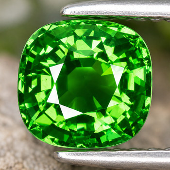 7.80 mm Cushion 1.98ct Sparkling Luster Natural Brilliant Green Tourmaline [Flawless-VVS]