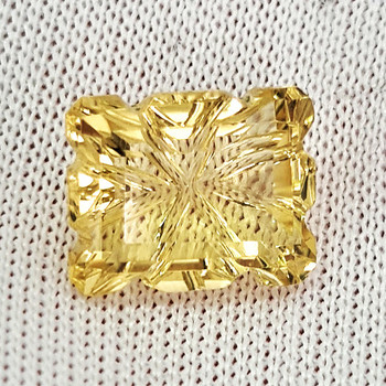 10x8 mm Fancy 3.32cts Superb Cut Natural Lemon Quartz [Flawless-VVS]