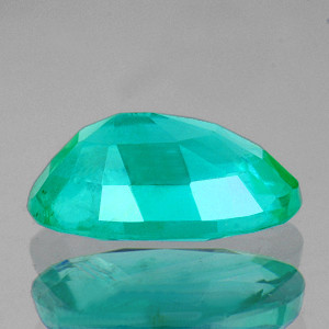 6.5x5.5 mm Oval {0.65ct} Lustrous Natural Brilliant Blue Green Emerald [VS]