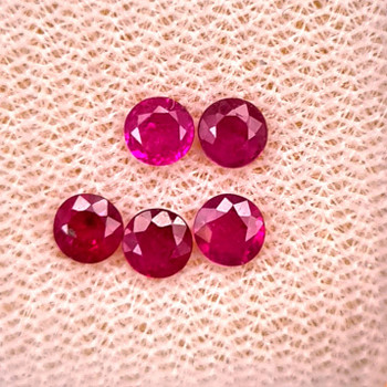 3.30 mm Round 5pcs Natural Burma Intense Red Ruby [SI] {Only heat}