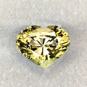8x6 mm Heart {2.08ct} Top Fire Natural Rainbow Flashes Golden Zircon [Flawless-VVS]