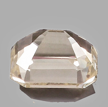 7.5x6.5 mm Octagon {2.02ct} Fire Luster Natural Peach Sapphire [VVS]
