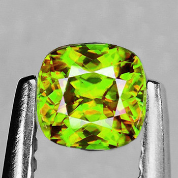 5.30 mm Cushion 0.85ct Superb Luster Rainbow Spark Natural Green Sphene [VS]
