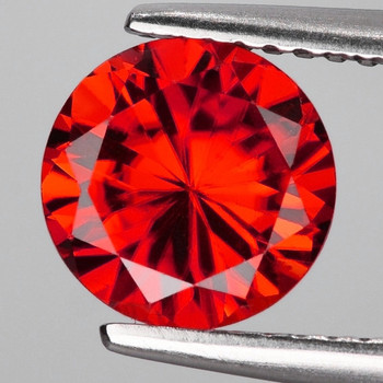 4.20 mm Round {0.35ct} AAA Luster Natural Intense Red Sapphire [Flawless-VVS]