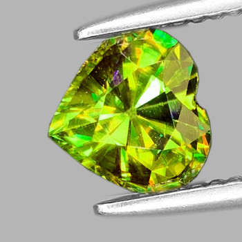 6.00 mm Heart 1.08cts Superb Luster Rainbow Spark Natural Canary Green Sphene [Flawless-VVS]