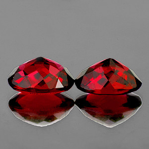 7x6 mm Oval 2pcs Lustrous Natural Intense Red Spessartite Garnet [Flawless-VVS]