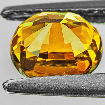 8.5x7.5 mm Oval 2.0ct Brilliant Luster Natural Intense Golden Beryl 'Heliodor' [Flawless-VVS]-Top Grade