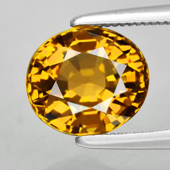 8.5x7.5 mm Oval 2.0ct Brilliant Luster Natural Intense Golden Beryl 'Heliodor' [Flawless-VVS]-Top Grade
