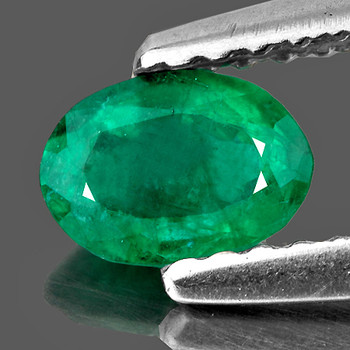 7x5 mm Oval {0.80ct} Lustrous Natural Brilliant Zambian Green Emerald [SI]