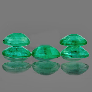 5.5x3.5 mm Oval 5 pcs Lustrous Natural Zambian Green Emerald [SI]