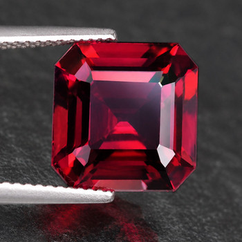 6.50 mm Octagon {2.26ct} Top Luster Natural Vivid Raspberry Pink Rhodolite Garnet [Flawless-VVS]