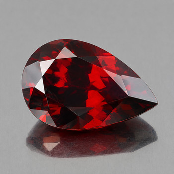 14x9 mm Pear {4.62cts} Natural Red Mozambique Garnet [Flawless-VVS]
