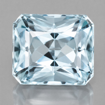 9.00 mm Octagon {3.85cts} Fire Luster Natural Light Blue Aquamarine [Flawless-VVS]