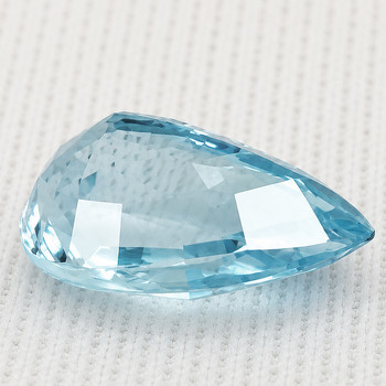 10.5x6.5 mm Pear {1.90ct} AAA Luster Natural Santa Maria Blue Aquamarine [Flawless-VVS]