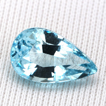 10.5x6.5 mm Pear {1.90ct} AAA Luster Natural Santa Maria Blue Aquamarine [Flawless-VVS]