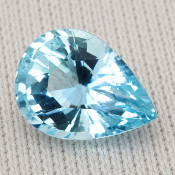 8.5x6.5 mm Pear {1.40ct} AAA Luster Natural Santa Maria Blue Aquamarine [Flawless-VVS]