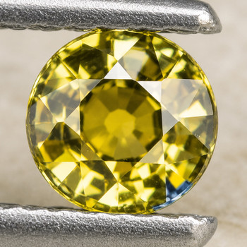 4.00 mm Round {0.48ct} Sparkling Natural Madagascar Yellow Sapphire [Flawless-VVS]