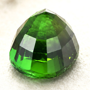 7.50 mm Cushion 2.60ct AAA Luster Natural Intense Chrome Green Tourmaline [Flawless-VVS]