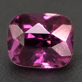 6.5x5.5 mm Cushion {1.36ct} Top Luster Natural Red Purple Spinel [VVS]