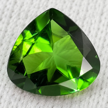 7.00 mm Pear {1.02cts} Sparkling Natural Green Tourmaline [VVS]