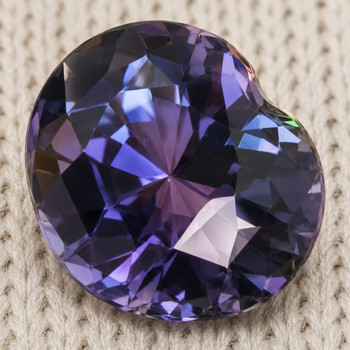 6.5x5.5 mm Heart {1.10ct} AAA Luster Natural Color-Change Purple Blue Sapphire [Flawless-VVS]-Top Grade