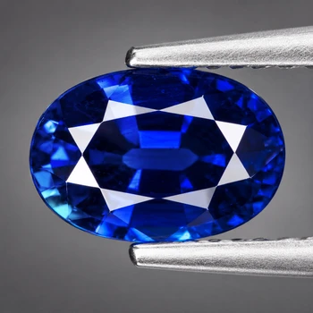 7x4.5 mm Oval {1.20ct} Top Luster Natural Royal Blue Sapphire [Flawless-VVS]