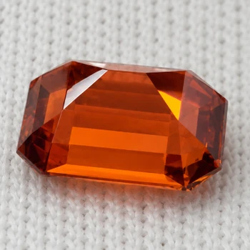 8x6.5 mm Octagon 1.90ct Fire Luster Natural Mahenge Intense Orange Malaya Garnet [Flawless-VVS]