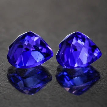 8.00 mm Heart 2pcs AAA Fire Luster Natural D-Block Purple Blue Tanzanite [Flawless-VVS]-Top Grade