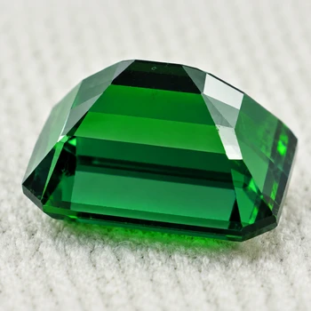6x5 mm Octagon {0.95ct} Sparkling Natural Intense Chrome Green Tourmaline [VVS]