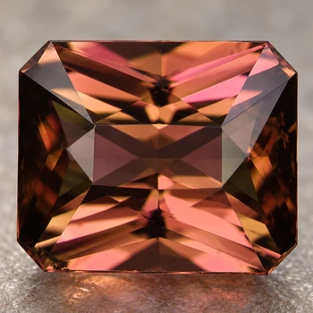 5.5x4.5 mm Octagon 0.80ct Fire Luster Natural Mahenge Golden Orange Malaya Garnet [Flawless-VVS]