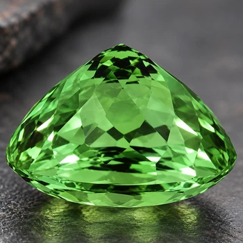 9x7 mm Oval {2.42ct} AAA Luster Natural Brilliant Green Apatite [Flawless-VVS]