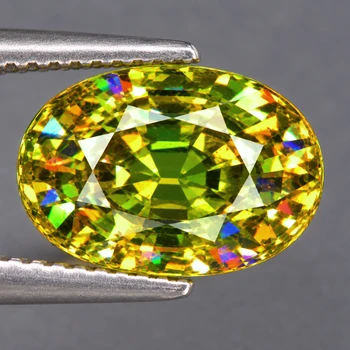 7.5x5.5 mm Oval 1.32cts Superb Luster Rainbow Spark Natural Yellow Sphene [Flawless-VVS]