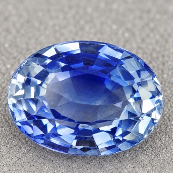 7x5 mm Oval {1.05ct} Fire Luster Natural Intense Blue Sapphire [Flawless-VVS]