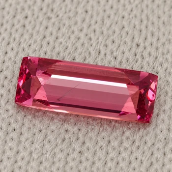 9x5 mm Baguette {1.40ct} Top Luster Natural SriLanka Intense Pink Sapphire [VVS]